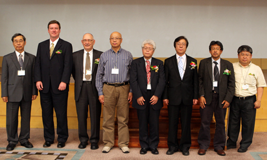 Dr. Kyung Saeng Boo, David Gammel, Dr. Thomas A. Miller, Dr. Da-wei Huang, Dr. Akira Kawai, Dr. Young-Joon Ahn, Dr. Mohamad Roff Bin Mohd Noor, Dr. Kuang Hui Lu